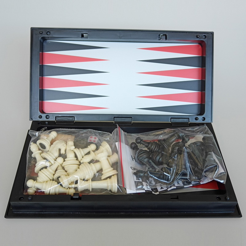 Opvouwbaar magnetisch schaaksp - Board Game Operation recensie en prijs